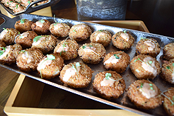 SHOWER THE BRIDE AND GROOM